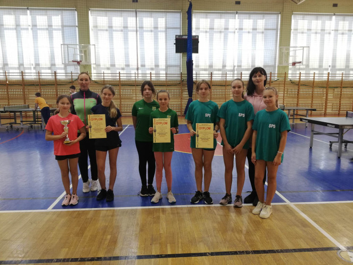 Mistrzostwo Powiatu Bełchatowskiego Igrzyska Dzieci w tenisie stołowym - zdjęcie 3 z 7